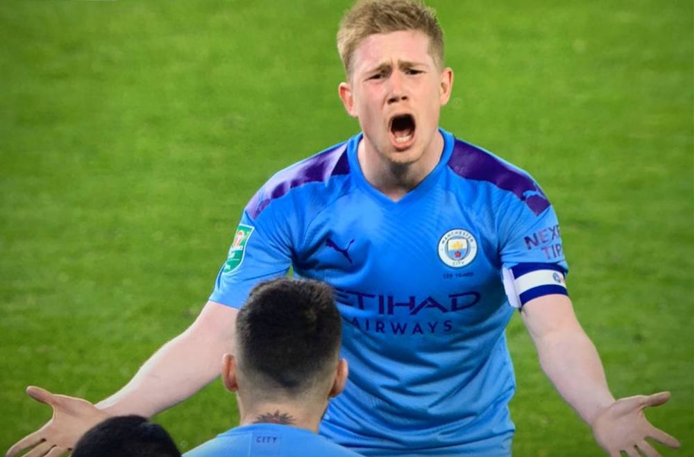 英超焦点战：维拉1-2绝杀阿森纳，曼城争冠机会大增