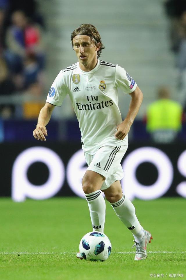 戏剧要来了吗？诺里斯超越角田时四轮出白线，被赛会记录